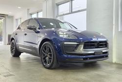 2023 Porsche Macan T
