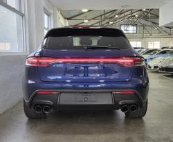 2023 Porsche Macan T