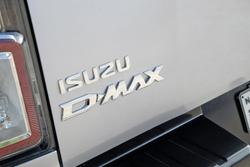 2022 Isuzu D-MAX LS-U+