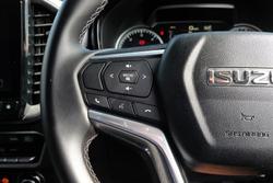 2022 Isuzu D-MAX LS-U+
