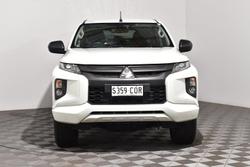2022 Mitsubishi Triton GLX