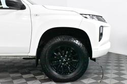 2022 Mitsubishi Triton GLX
