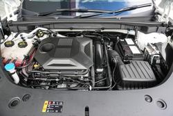 2024 MG HS Essence