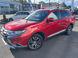 2016 Mitsubishi Outlander LS Safety Pack