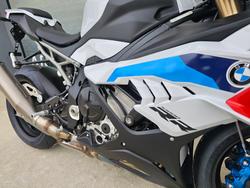 2026 BMW Motorrad S 1000 RR RACE Light white. (13-11)