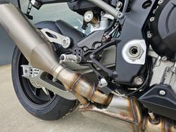 2026 BMW Motorrad S 1000 RR RACE Light white. (13-11)