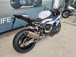 2026 BMW Motorrad S 1000 RR RACE Light white. (13-11)