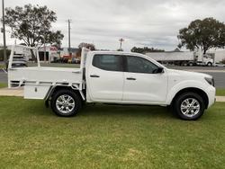 2021 Nissan Navara SL