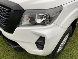 2021 Nissan Navara SL