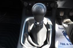 2024 Toyota Hilux SR5