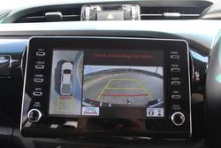 2024 Toyota Hilux SR5