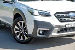 2022 Subaru Outback AWD Touring