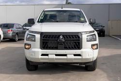 2026 Mitsubishi Triton GLX+