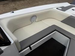 2018 QUINTREX 550 Freestyler