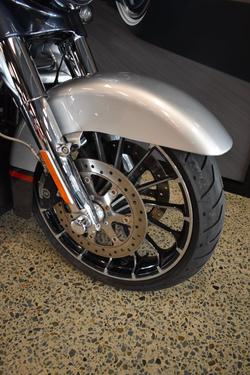 2019 HARLEY-DAVIDSON FLHXSE CVO STREET GLIDE