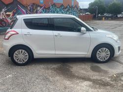 2015 Suzuki Swift GL