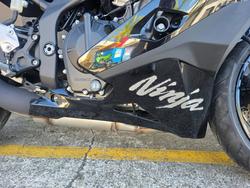 2025 Kawasaki NINJA 400 ZX-4R BLACK