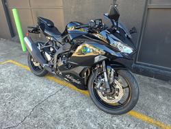2025 Kawasaki NINJA 400 ZX-4R BLACK