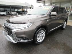 2021 Mitsubishi Outlander ES