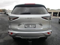 2022 Isuzu MU-X LS-T