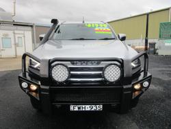2022 Isuzu MU-X LS-T