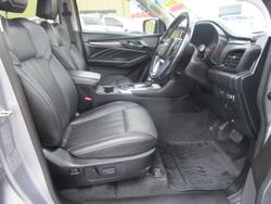 2022 Isuzu MU-X LS-T