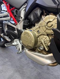 2022 DUCATI MULTISTRADA V4 S Grey