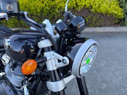 2025 Royal Enfield SUPER METEOR 650 Astral Black