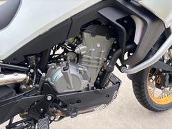 2025 CFMOTO MT EXPLORE STARRY WHITE