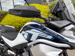 2025 CFMOTO MT EXPLORE STARRY WHITE