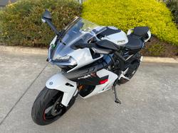2026 CFMOTO 2026 CF Moto 650CC 675SR-R ABS Aerolite Grey