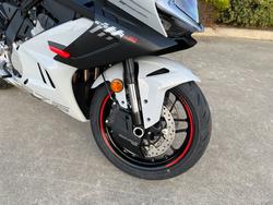2026 CFMOTO 2026 CF Moto 650CC 675SR-R ABS Aerolite Grey
