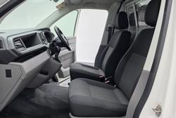 2023 Volkswagen Transporter TDI340