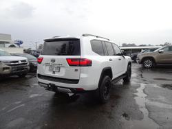 2021 Toyota Landcruiser GR Sport FJA300R 4X4 Dual Range Arctic White