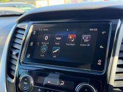 2019 Mitsubishi Pajero Sport Black Edition
