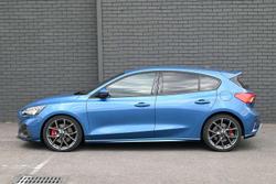 2020 Ford Focus ST