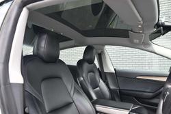 2022 Tesla Model 3 Rear-Wheel Drive