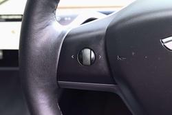 2022 Tesla Model 3 Rear-Wheel Drive