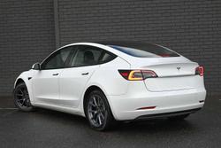 2022 Tesla Model 3 Rear-Wheel Drive
