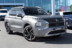 2023 Mitsubishi Outlander Exceed Tourer