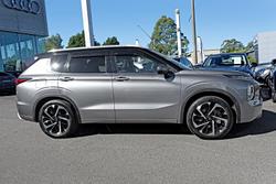 2023 Mitsubishi Outlander Exceed Tourer