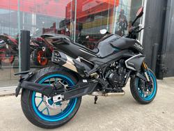 2025 CFMOTO NK ADVANCE NEBULA BLACK
