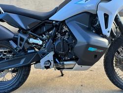 2026 CFMOTO 2026 CF MOTO 1000CC 1000MT-X Aerolite Grey