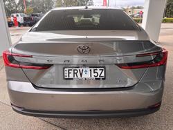 2025 Toyota Camry Hybrid