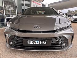 2025 Toyota Camry Hybrid