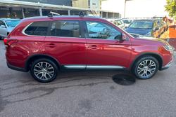 2016 Mitsubishi Outlander XLS