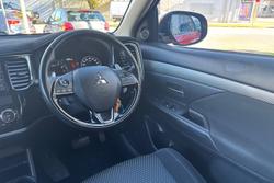 2016 Mitsubishi Outlander XLS
