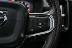 2020 Volvo XC40 T5 R-Design