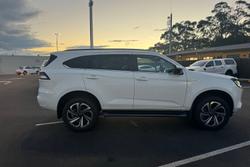 2022 Isuzu MU-X LS-T