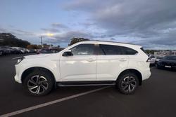 2022 Isuzu MU-X LS-T
